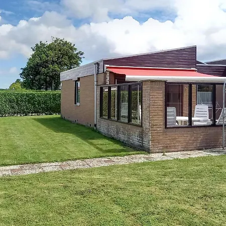 Holiday home Amazing In With Kitchen